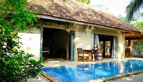 Double Room with Pool View