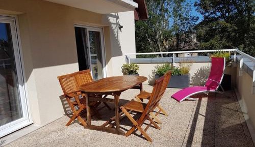 Apartment (6 Adults)