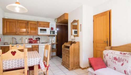 Apartment (4 Adults)