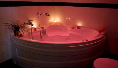 Double Room with Spa Bath