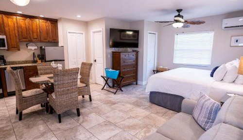 King Villa Unit 104