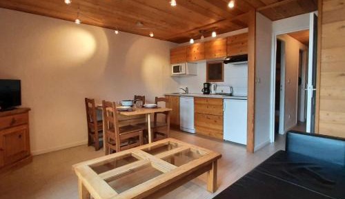 Apartment (4 Adults)