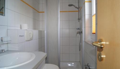 One-Bedroom Apartment 111