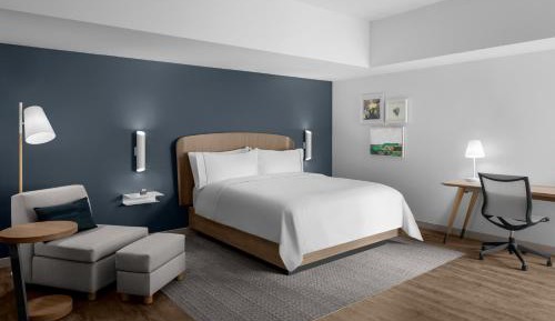 Standard King Room