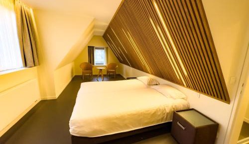 Duplex Quadruple Room