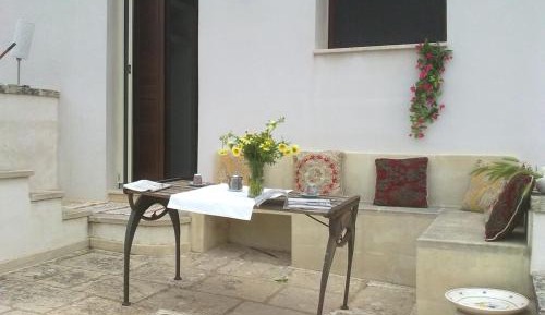 Studio with Terrace (3 Adults)