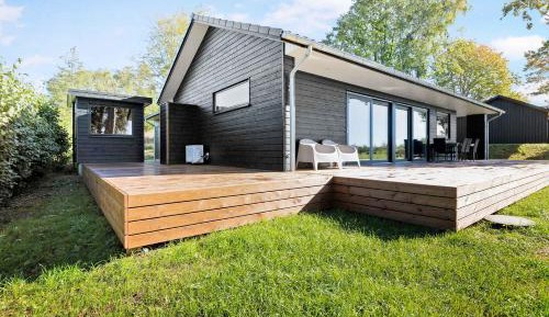 Four-Bedroom Holiday Home