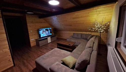 Four-Bedroom Holiday Home