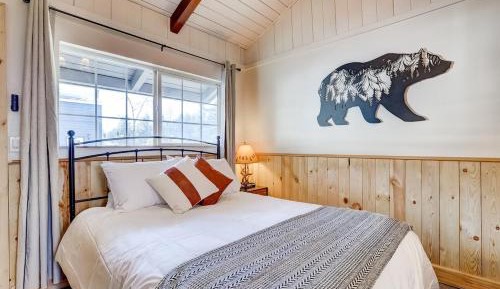 Studio Apartment with Queen Bed