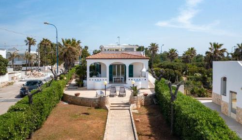Villa - Beach Front