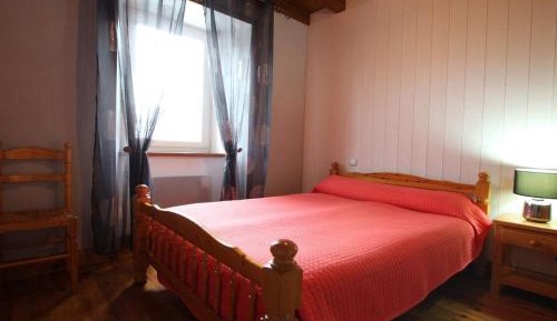 Holiday Home (6 Adults)