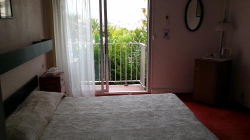 Double or Twin Room with Pool View