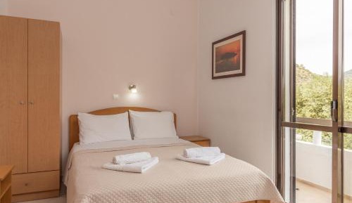 Double Room with Balcony and Sea View
