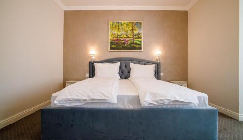 King Room with Balcony