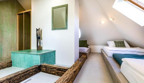 Duplex Quadruple Room