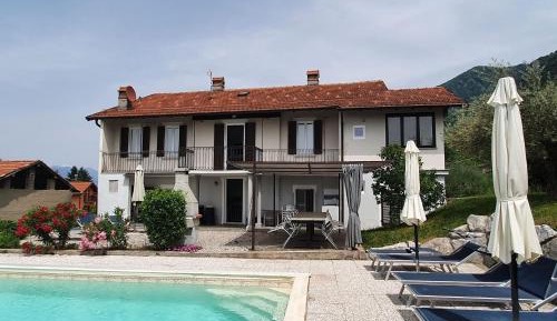 Seven-Bedroom Holiday Home