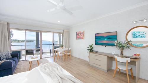 Superior Family Room