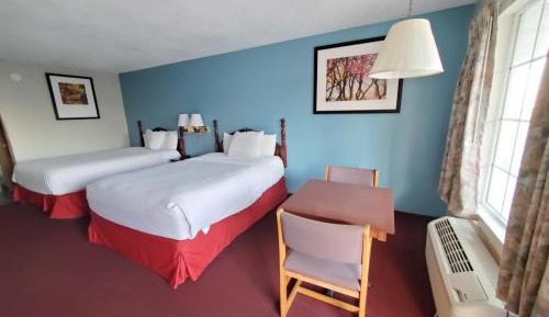Queen Room with Two Queen Beds