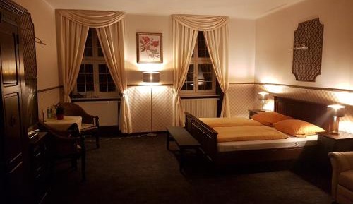 Large Double Room