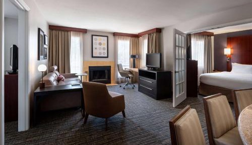 Two Bedroom Suite - King in Each