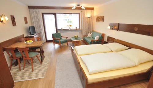 Apartment with Terrace 5