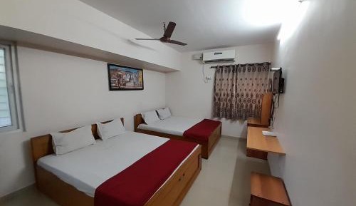 Deluxe Family Room