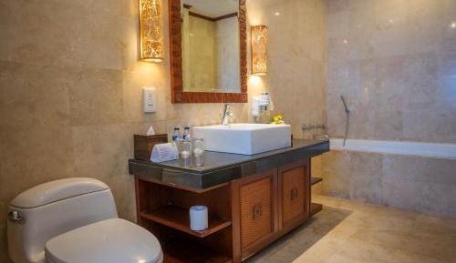 Deluxe Double or Twin Room with Balcony