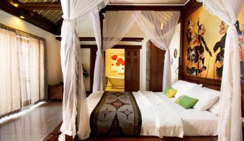 Sani One-Bedroom Villa with Private Pool and Bathtub