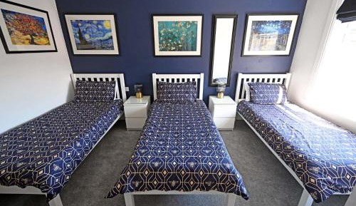 Comfort Triple Room with Shower
