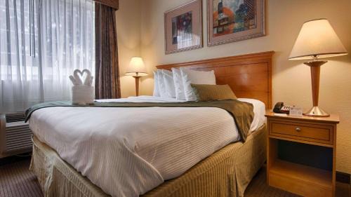 King Room with BathTub - Disability Access 