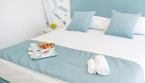 Deluxe Double or Twin Room with Sea View