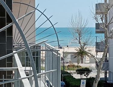 One-Bedroom Apartment with Balcony