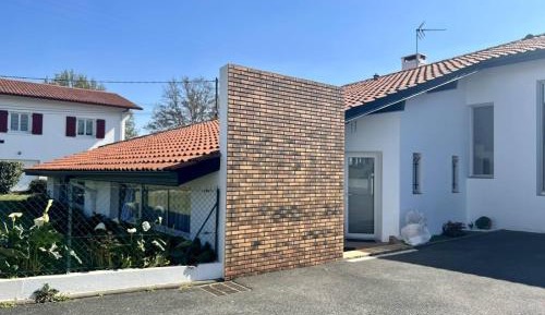 Apartment (4 Adults)