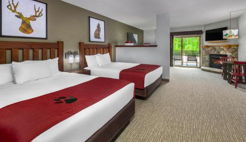 Family Suite with Fireplace