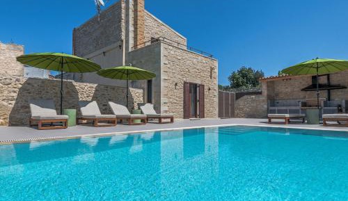 Villa with Private Pool