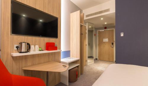 Standard Twin Room - Free Breakfast