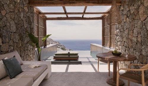 Honeymoon Suite Sea View with Heated Private Pool