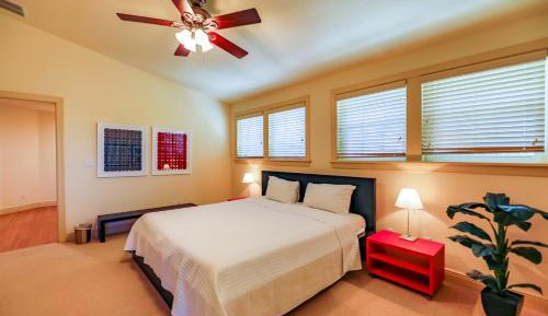 Four-Bedroom Holiday Home