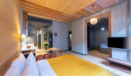 Studio with Balcony