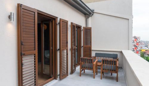 Studio with Terrace