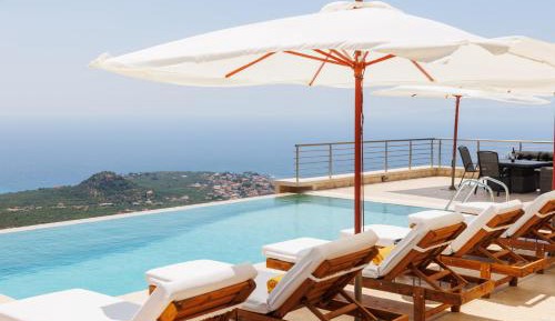 Three-Bedroom Villa with Private Pool