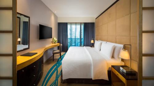 Studio Suite - Free Bus service to La Mer Beach at Jumeirah with Beach Mats & Beach Towels