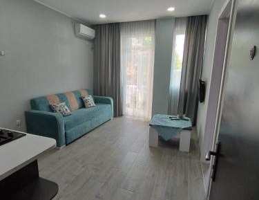 One-Bedroom Apartment - Sea Side