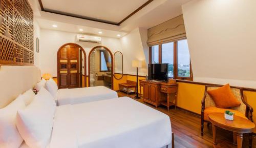 Family Room with Balcony