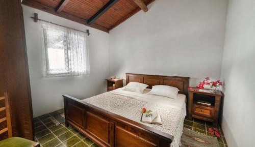 Two-Bedroom Holiday Home