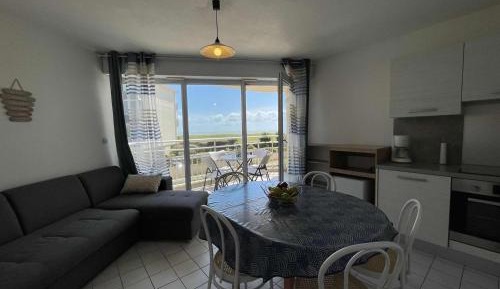 Apartment (6 Adults)