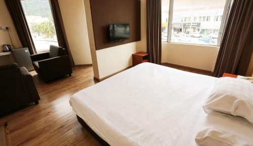 Deluxe Queen Room with Two Queen Beds
