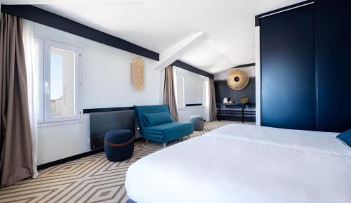Superior Double Room - Panoramic Harbor View