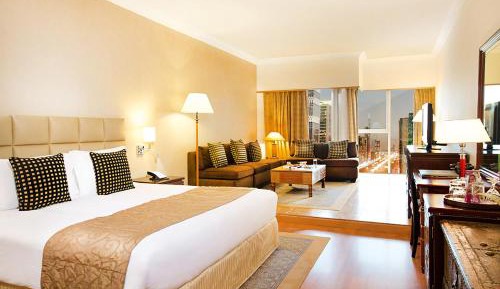 Family Suite with Sheikh Zayed Road View
