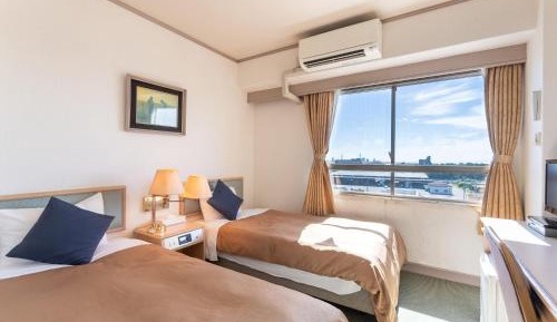 Twin Room - Non-Smoking